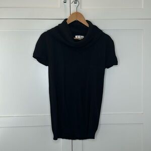 Dress barn Black turtleneck short sleeve sweater size Large